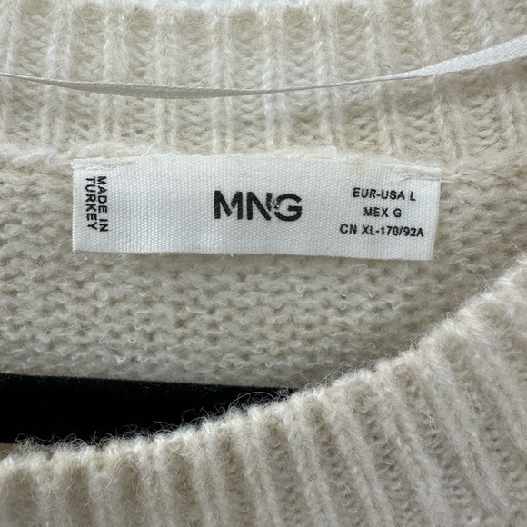 MNG L Knit cream long sleeve crew neck cozy woman gorpcore transitional sweater - Picture 3 of 8